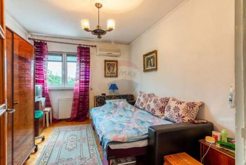 Apartament cu 4 camere de vanzare in Bloc Gioconda I Ploiesti - 4