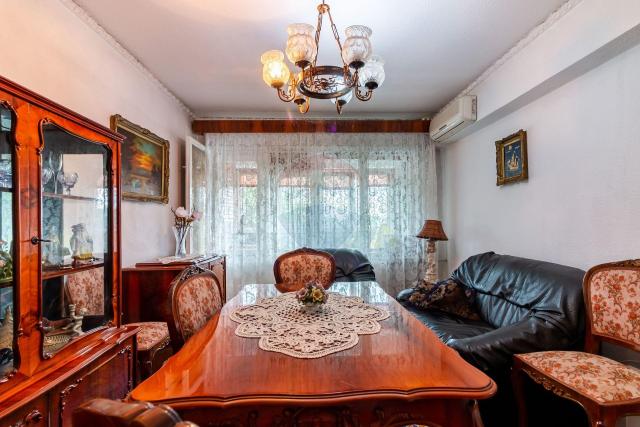 Apartament cu 4 camere de vanzare in Bloc Gioconda I Ploiesti - 11/14