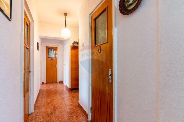 Apartament cu 4 camere de vanzare in Bloc Gioconda I Ploiesti - 13/14