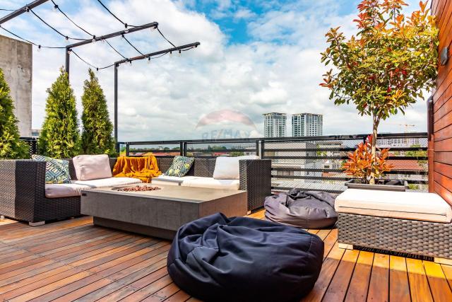Penthouse cu terasa si vedere panoramica Titeica/Pescariu - 1/12