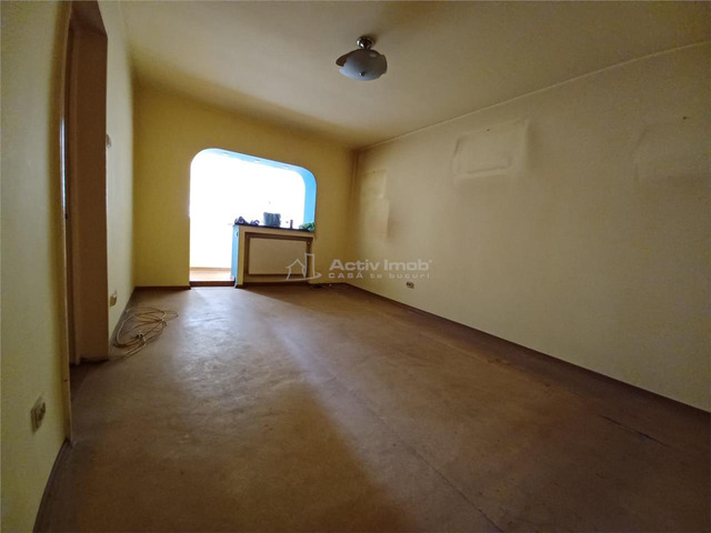 Apartament 2 camere   Rahova / stradal - 2/10