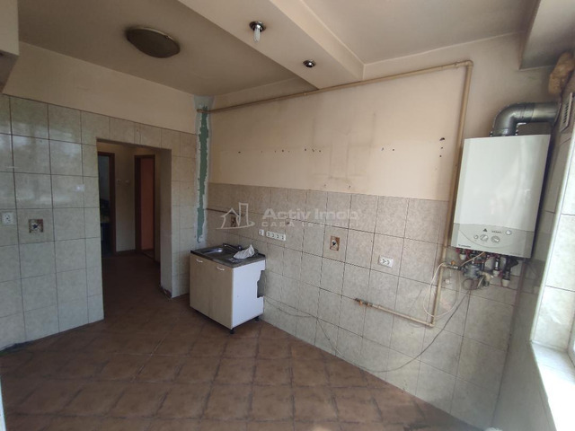 Apartament 2 camere   Titan / Baba Novac   Ion Tuculescu - 10/10