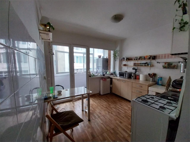 Apartament 2 camere   Cismigiu / Ion Brezoianu   bloc reabilitat - 5/10