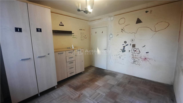 Apartament Democratiei   2 camere la etajul 2 - 2/10