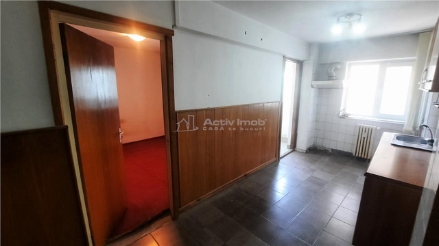 2 camere decomandat Bariera Bucuresti - 6/10