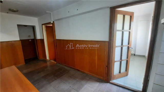 2 camere decomandat Bariera Bucuresti - 9/10