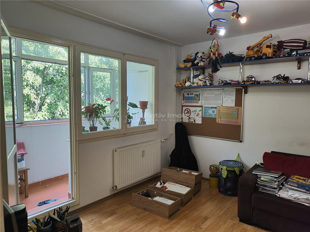 3 camere, 62 mp suprafata utila, semidecomandat, zona linistita - 3/10