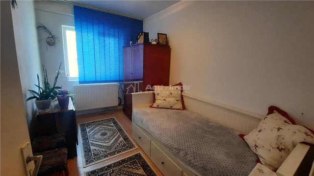 Apartament Bariera Bucuresti   3 camere   Str. Industriei / Sch 2 cam - 7/10