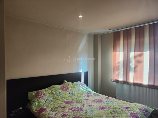 3 camere pretabil spatiu comercial, cartier 9 mai - 2/10