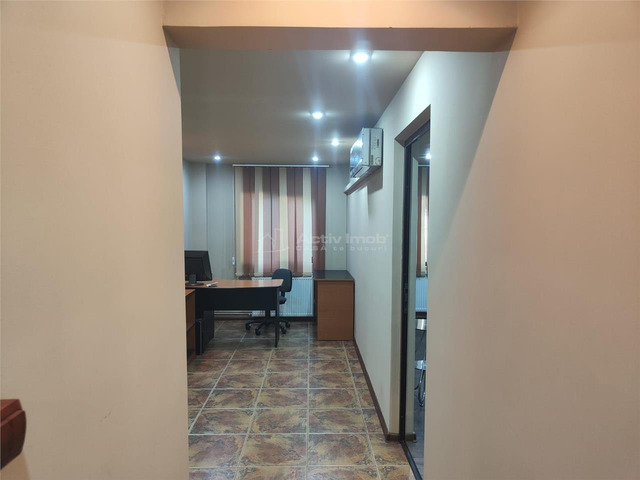 3 camere pretabil spatiu comercial, cartier 9 mai - 5/10