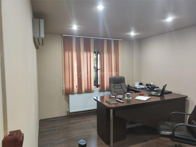 3 camere pretabil spatiu comercial, cartier 9 mai - 9/10