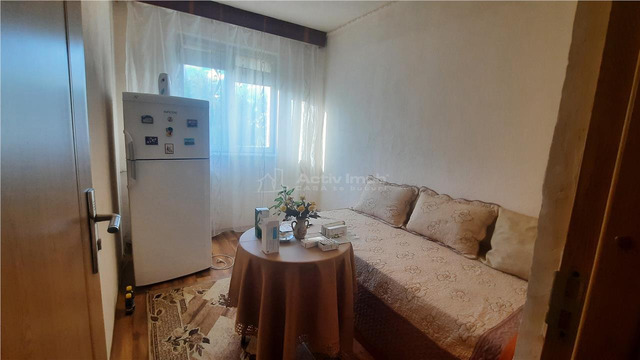 Malu Rosu   Aleea Scolii   3 camere - 4/10