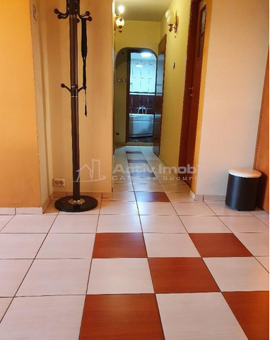 Apartament 3 camere   Rahova / parcare ADP - 7/10