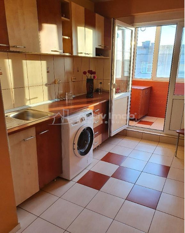 Apartament 3 camere   Rahova / parcare ADP - 9/10