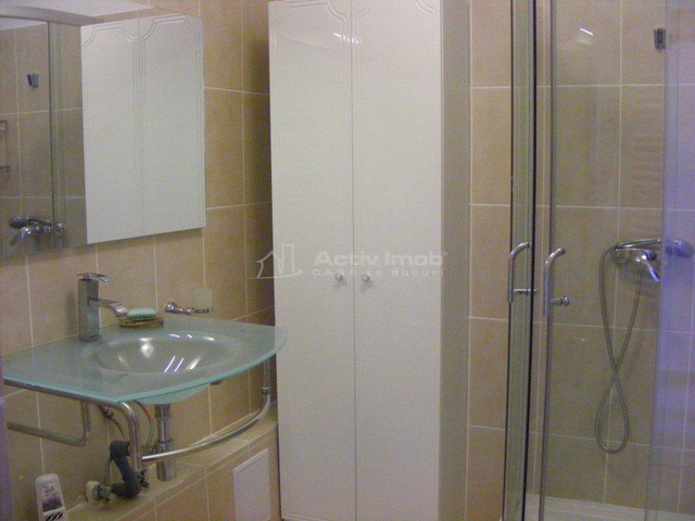 Apartament 3 camere   Piata Victoriei / Dorobanti - 7/10