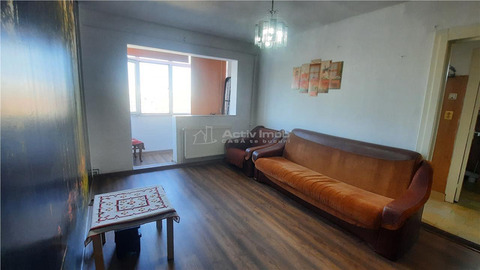 Apartament 3 camere de inchiriat   Str. Oltului