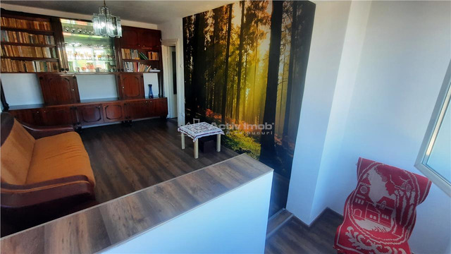 Apartament 3 camere de inchiriat   Str. Oltului - 2/10