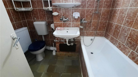 Apartament 3 camere de inchiriat   Str. Oltului - 6