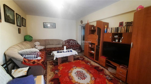 Apartament 3 camaere   Bariera Bucuresti   2 bai - 2