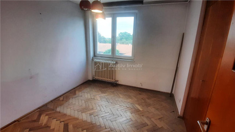 4 camere Sud   La pret de 3 - 6