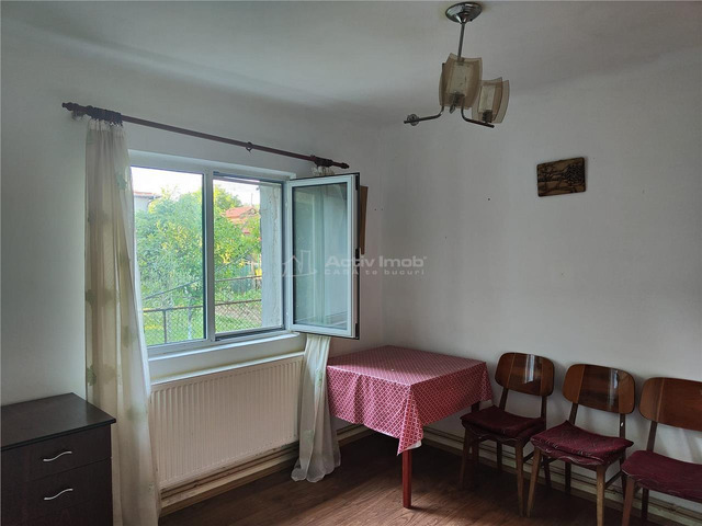 Decomandata, situata central in zona curata si linistita - 2/10