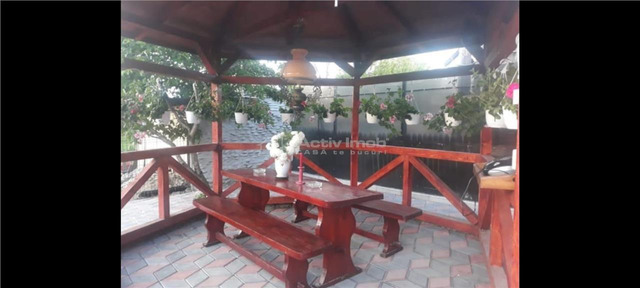3 CAMERE, SITUATA INTR O  OAZA DE LINISTE APROAPE DE PLOIESTI - 8/10