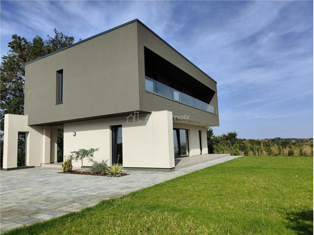 Casa finalizata in 2023, moderna, in apropiere de Complexul Casa Seciu