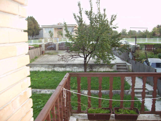 Casa Baicoi   Pozitie buna, ferita de ochii lumii - 3/10