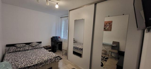 Ap. 2 camere in Deva, Bld. Iuliu Maniu, decomandat, 52mp, etajul 7. - 11/13