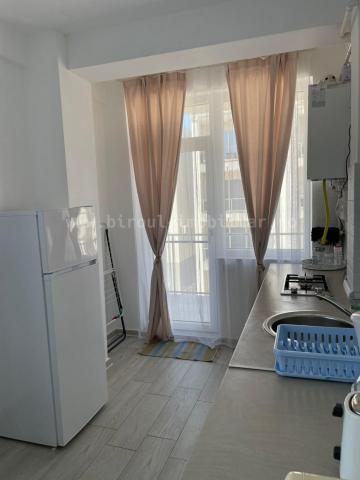 Vânzare Apartament 2 Camere cu Vedere la Mare - 2/10