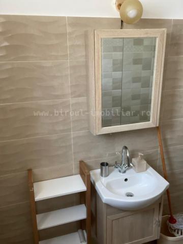 Vânzare Apartament 2 Camere cu Vedere la Mare - 6/10