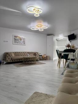 3 camere - 1 living - Zona Astoria