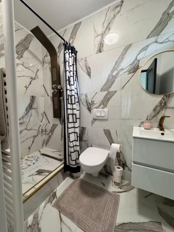 3 camere - 1 living - Zona Astoria - 6/8