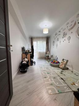 3 camere - 1 living - Zona Astoria - 7