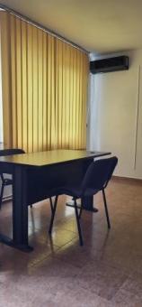 Închiriez apartament  2 camere zona ultracentrala